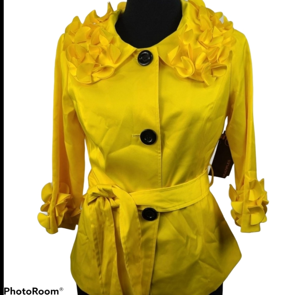 NWT Multiples Yellow 3/4 Sleeve Ruffle Collar S